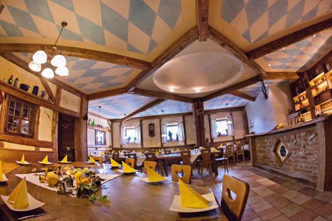 Sporthotel Neuburg นอยบวร์ก อันแดร์ โดเนา ภายนอก รูปภาพ